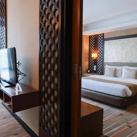 Best Western Plus The Ivywall Hotel - Palawan-2